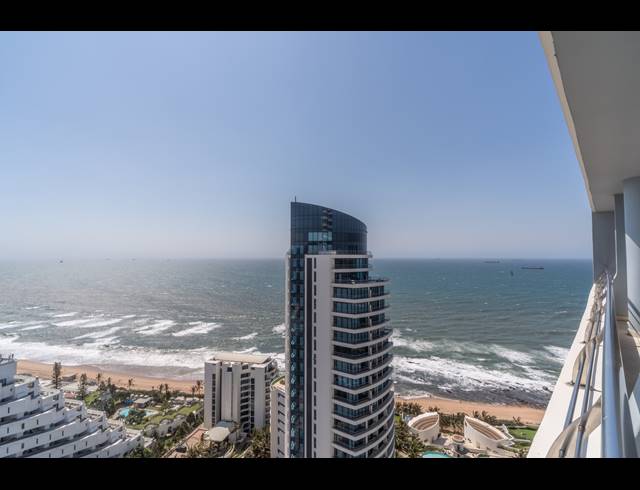 2 BEDROOM APARTMENT FOR SALE IN UMHLANGA CENTRAL